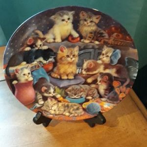 Vintage numbered cat plate